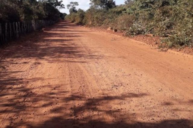 Conclu�da a recupera��o e o ro�o da estrada Sigefredo Pacheco a Mucambo do Pedro e Estreito