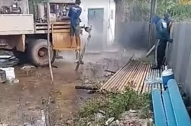 Prefeitura realiza aprofundamento do po�o que abastece a regi�o central de Sigefredo