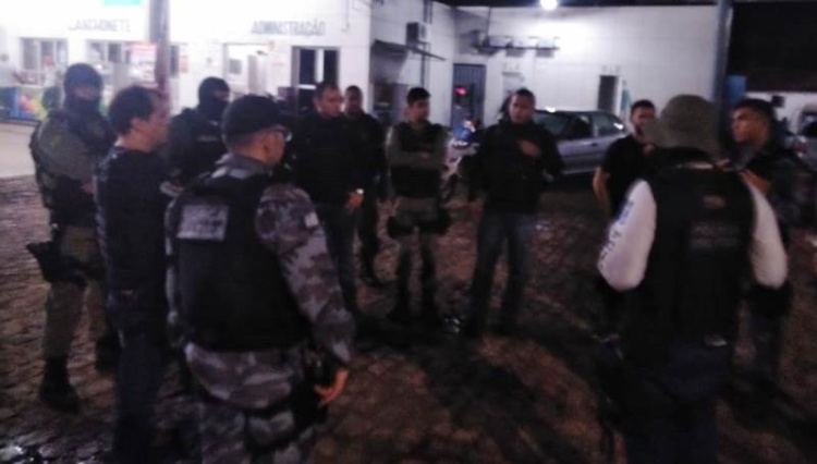 Policias de três cidades participaram da operação