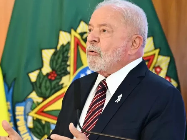 Lula assina projeto de lei que garante o piso da enfermagem | Evaristo Sa/AFP