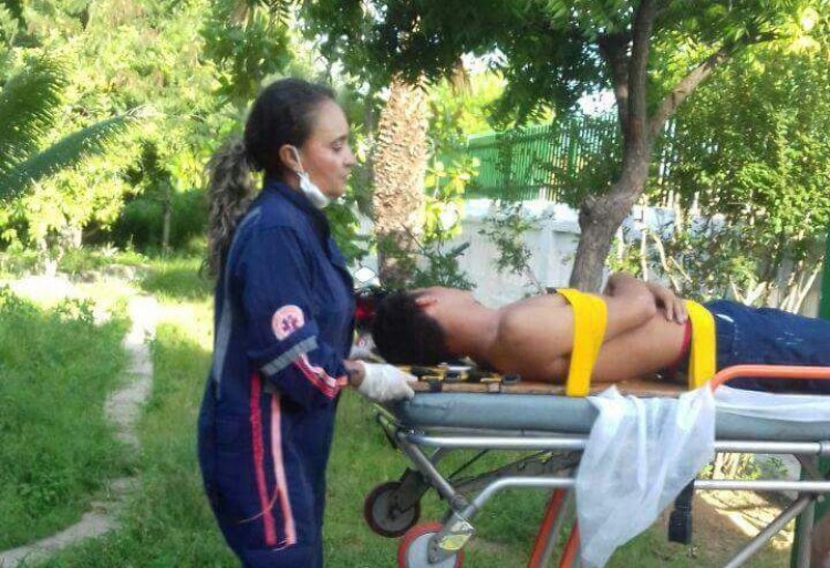 Adolescente é socorrido pelo SAMU e levado ao Hospital Regional de Campo Maior desmaiado