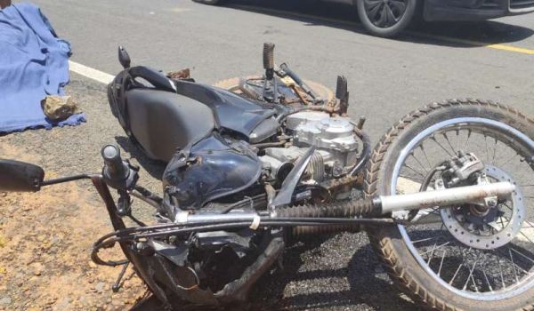 Colisão deixa dois mortos e uma crinça ferida entre Altos e Beneditinos