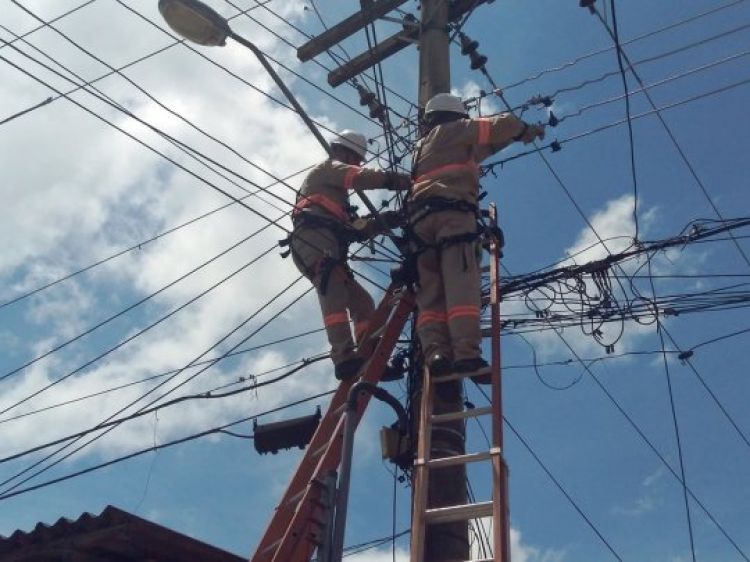 Com Informações: GP1