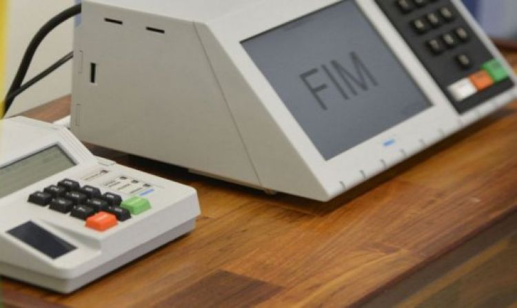 Com Informações TSE