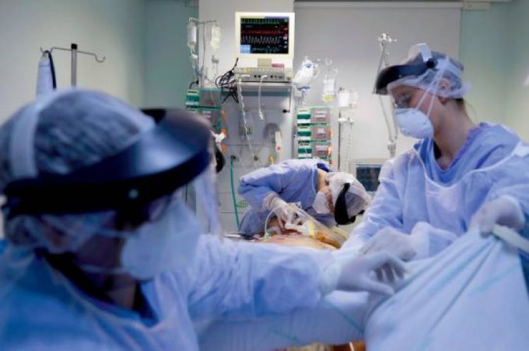 Com Informações: VEJA