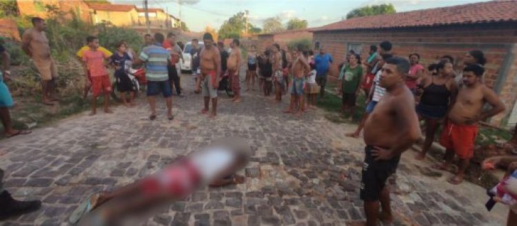 Com Informações: Meio Norte