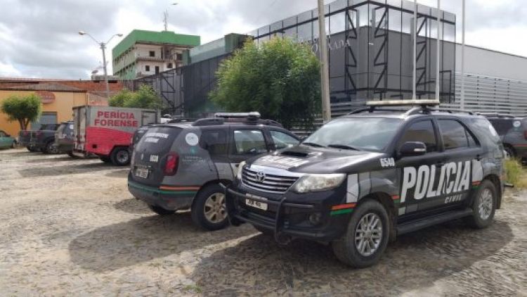 Com informações: G1