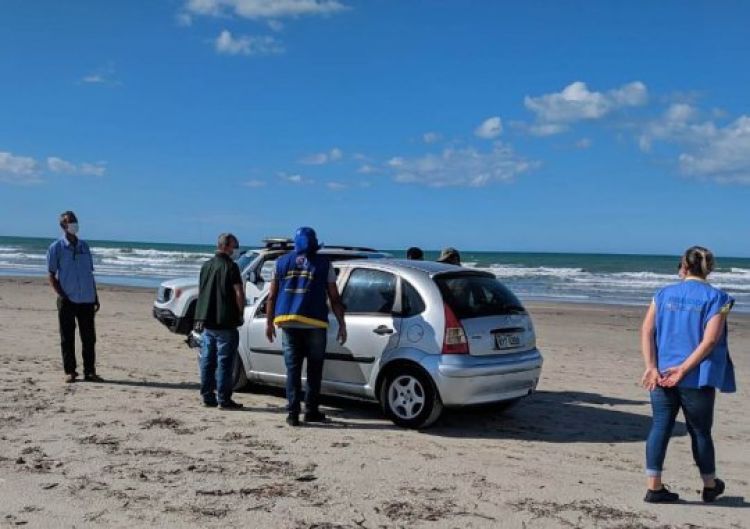 Com Informações: Meio Norte Foto: Vigilância fiscaliza praia de Luis Correia (Governo do Piauí)