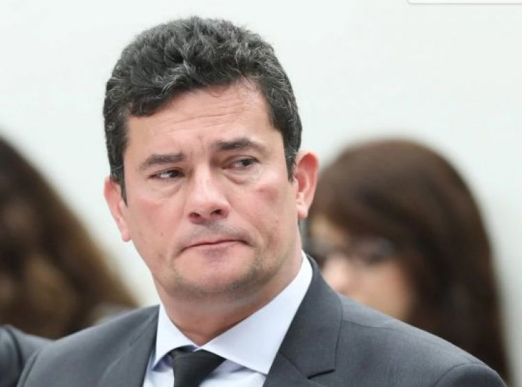 Com informações; G1