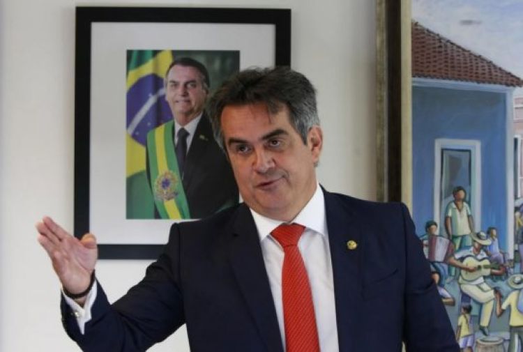 Com Informações: Meio Norte