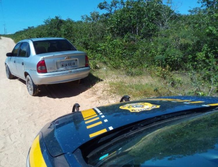 Com informações do NUCOM