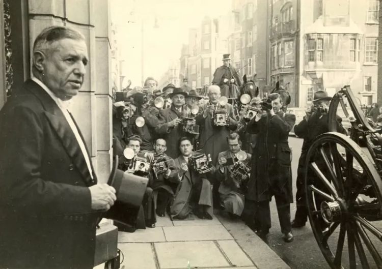 Fonte: https://nossosvizinhosilustres.blogspot.com/2017/07/assis-chateaubriand.html