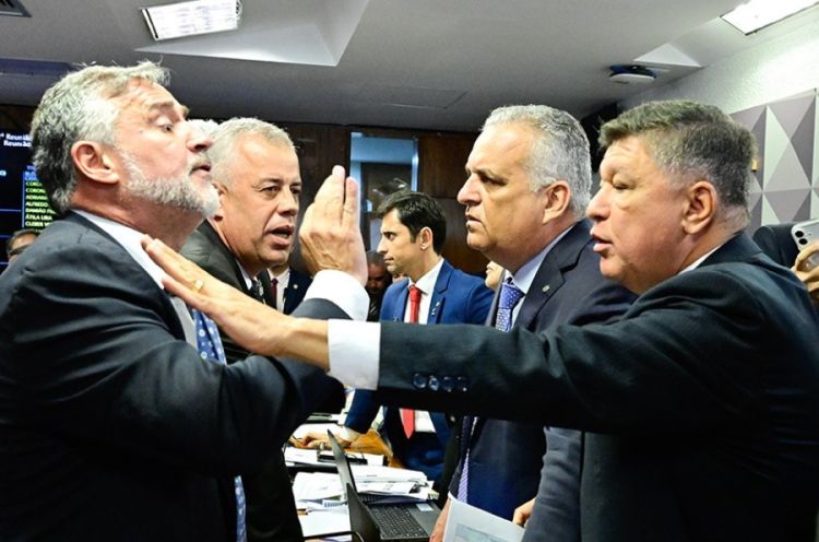 Foto: Geraldo Magela/Agência Senado