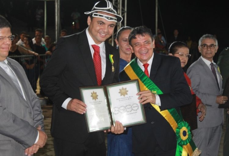 Chambinho do Acordeon foi um dos homenageados; FOTOS: OTÁVIO NETO