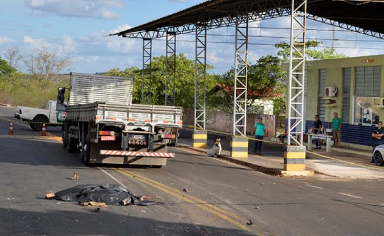 Com informações do blogdocoveiro