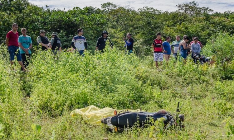 Com informações do Blog do Coveira