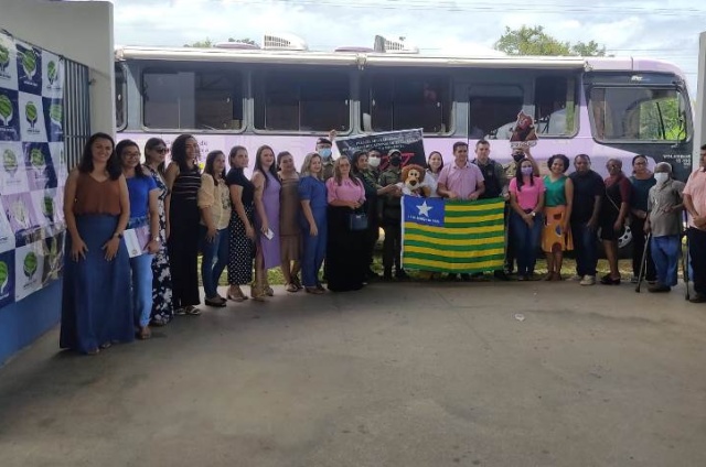 ''Ônibus lilás'' oferece serviços de enfrentamento à violência doméstica em Jatobá do Piauí