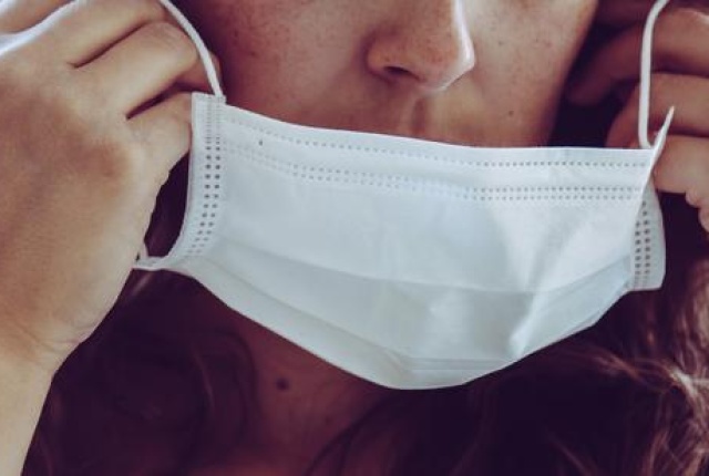 Máscara de proteção: saiba como cuidar do rosto durante período de pandemia