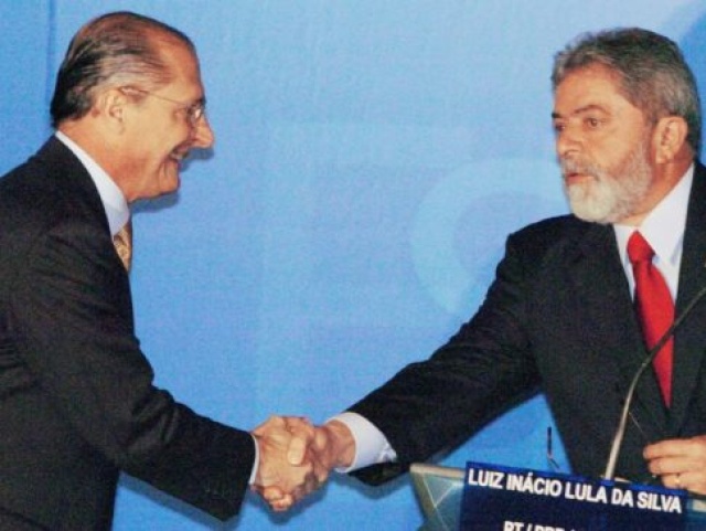 Alckmin está favorável para ser vice de Lula após se desfiliar do PSDB