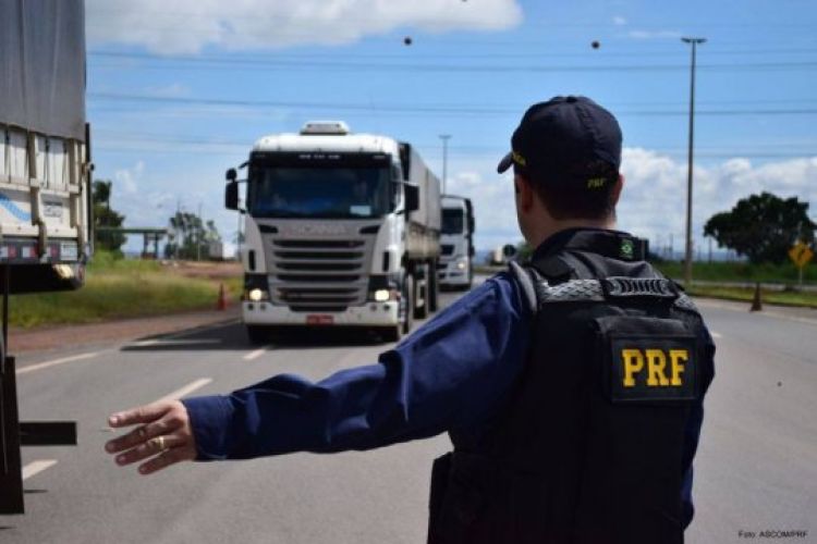 Com Informações: PRF-PI Com Informações: PRF-PI