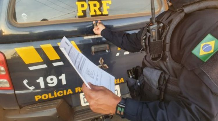 Com Informações: PRF  Com Informações: PRF