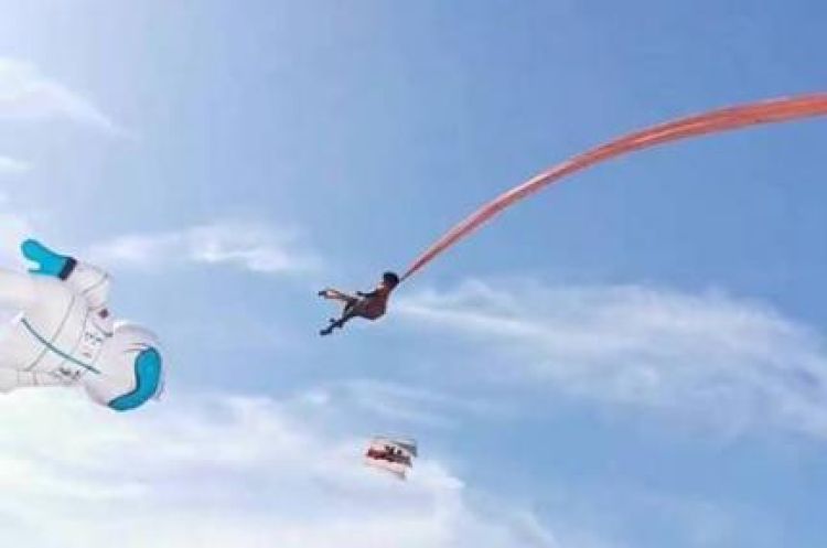 Com Informações: UOL Com Informações: UOL