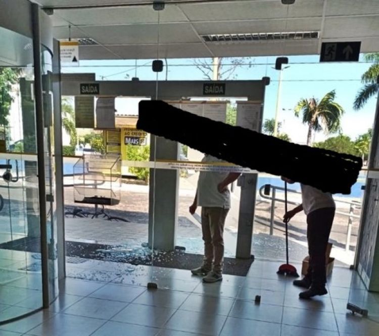 Com Informações: Blog do Coveiro Com Informações: Blog do Coveiro