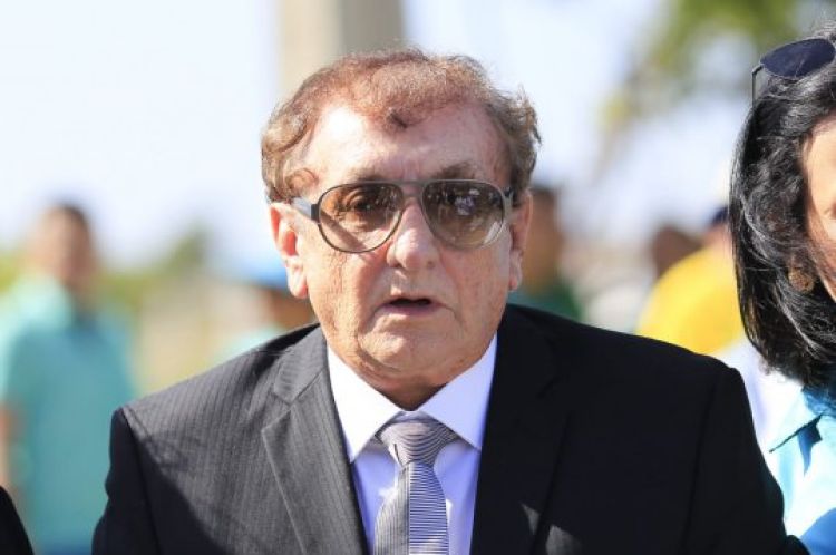 Com Informações: Cidade Verde Com Informações: Cidade Verde