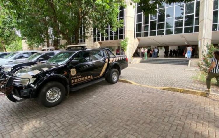 Via: G1/PI Via: G1/PI