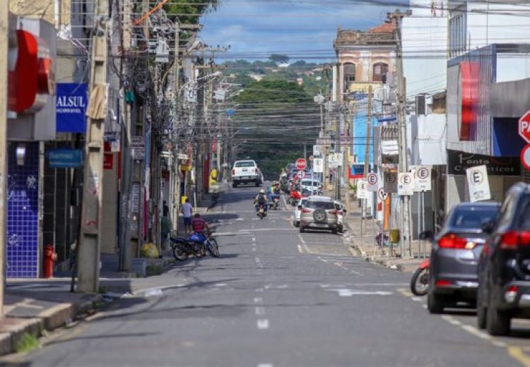 Com Informações: Cidade Verde Com Informações: Cidade Verde
