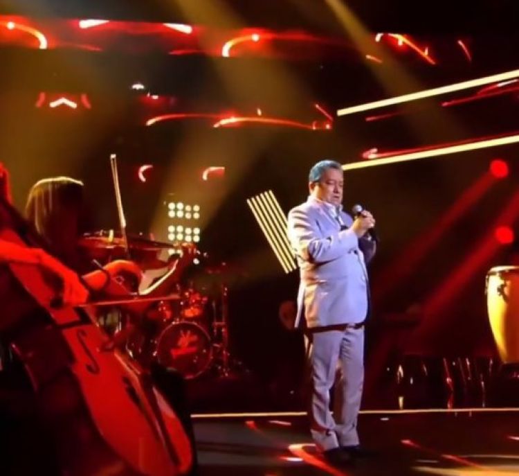 Jurandir Vieira no palco do The Voice Mais.. Foto: Reprodução/TV Globo  Jurandir Vieira no palco do The Voice Mais.. Foto: Reprodução/TV Globo