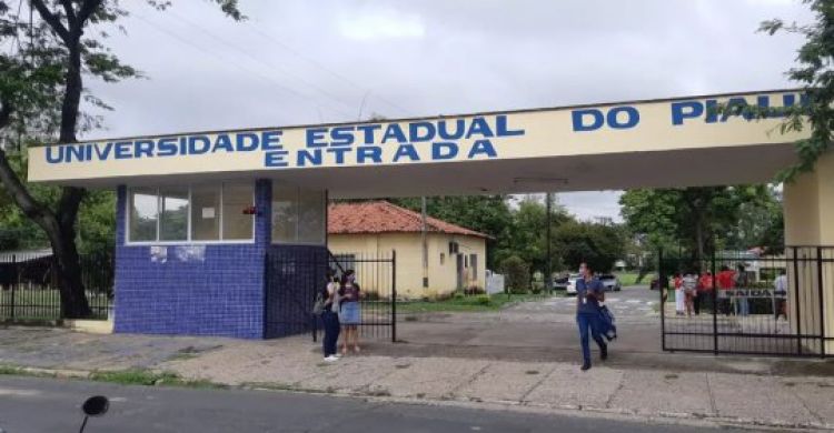 Universidade Estadual do Piauí (Uespi) campus Poeta Torquato Neto, sede da Universidade, no Bairro Pirajá, Zona Norte de Teresina — Foto: Lucas Marreiros/g1 Universidade Estadual do Piauí (Uespi) campus Poeta Torquato Neto, sede da Universidade, no Bairro Pirajá, Zona Norte de Teresina — Foto: Lucas Marreiros/g1