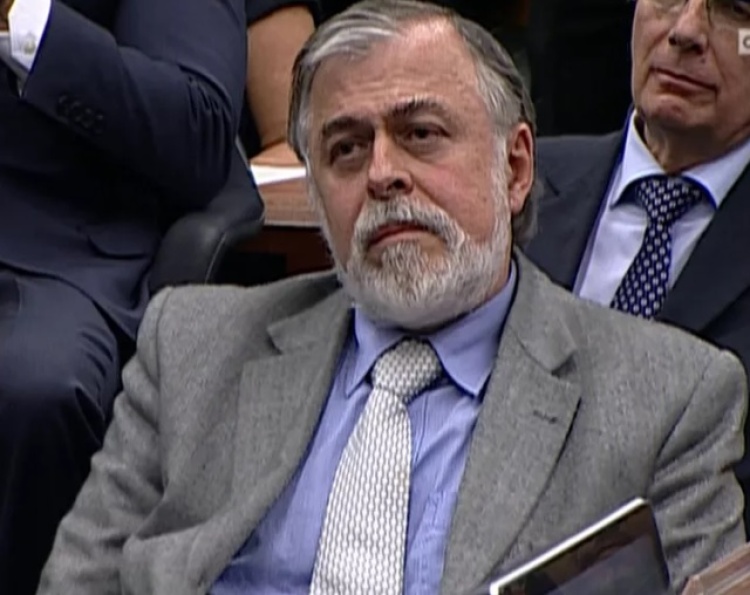 O ex-diretor da Petrobras Paulo Roberto Costa na CPI. — Foto: Reprodução