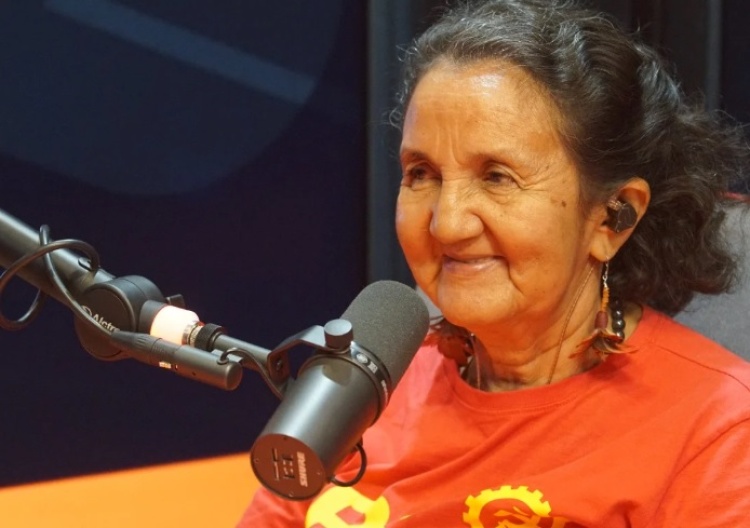 Lourdes Melo durante entrevista ao Ielcast, apresentado pelo jornalista Ieldyson Vasconcelos (Foto: Ielcast)