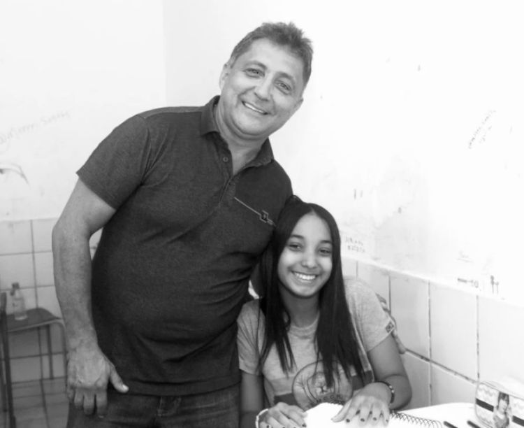 Prefeito de Boa Hora lamenta morte de jovem afogada com foto tirada horas antes (Foto: Redes sociais) Prefeito de Boa Hora lamenta morte de jovem afogada com foto tirada horas antes (Foto: Redes sociais)