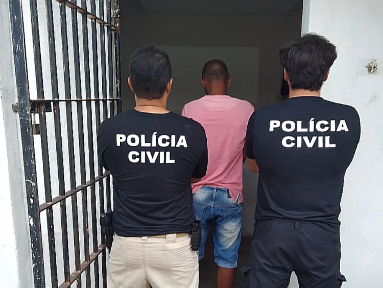 Suspeito de estuprar menor com deficiência mental é preso no Sul do Piauí (Foto: Reprodução/ WhatsApp) Suspeito de estuprar menor com deficiência mental é preso no Sul do Piauí (Foto: Reprodução/ WhatsApp)
