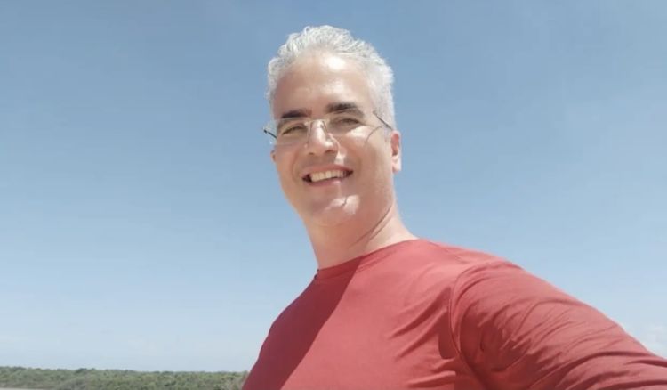 Reprodução/ Facebook  Reprodução/ Facebook