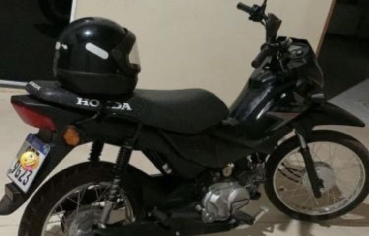 Motocicleta levada de assalto - Foto: reproduções  Motocicleta levada de assalto - Foto: reproduções