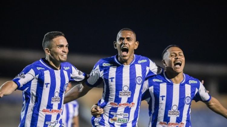 Atlético-PI x Comercial-PI, Série B do Piauiense 2024, Dos Santos, volante do Comercial-PI (Foto: Weslley Douglas) Atlético-PI x Comercial-PI, Série B do Piauiense 2024, Dos Santos, volante do Comercial-PI (Foto: Weslley Douglas)