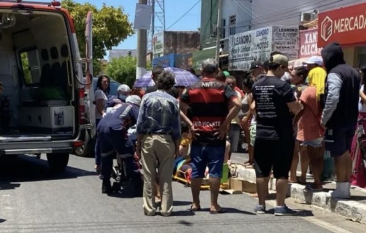 Homem fica ferido após acidente envolvendo carro e motocicleta- Foto: PortalP2 Homem fica ferido após acidente envolvendo carro e motocicleta- Foto: PortalP2