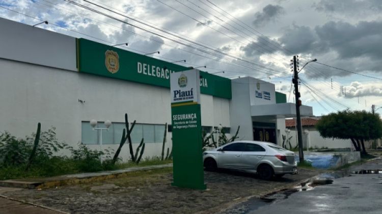 Delegacia de Campo Maior - Foto: Arquivo pessoal  Delegacia de Campo Maior - Foto: Arquivo pessoal