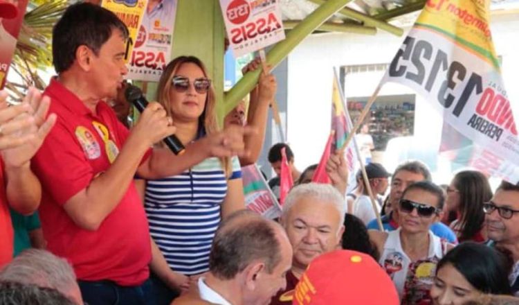 Wellington Dias discursa em visita a Campo Maior em 01.10.2018. Foto: Divulgação